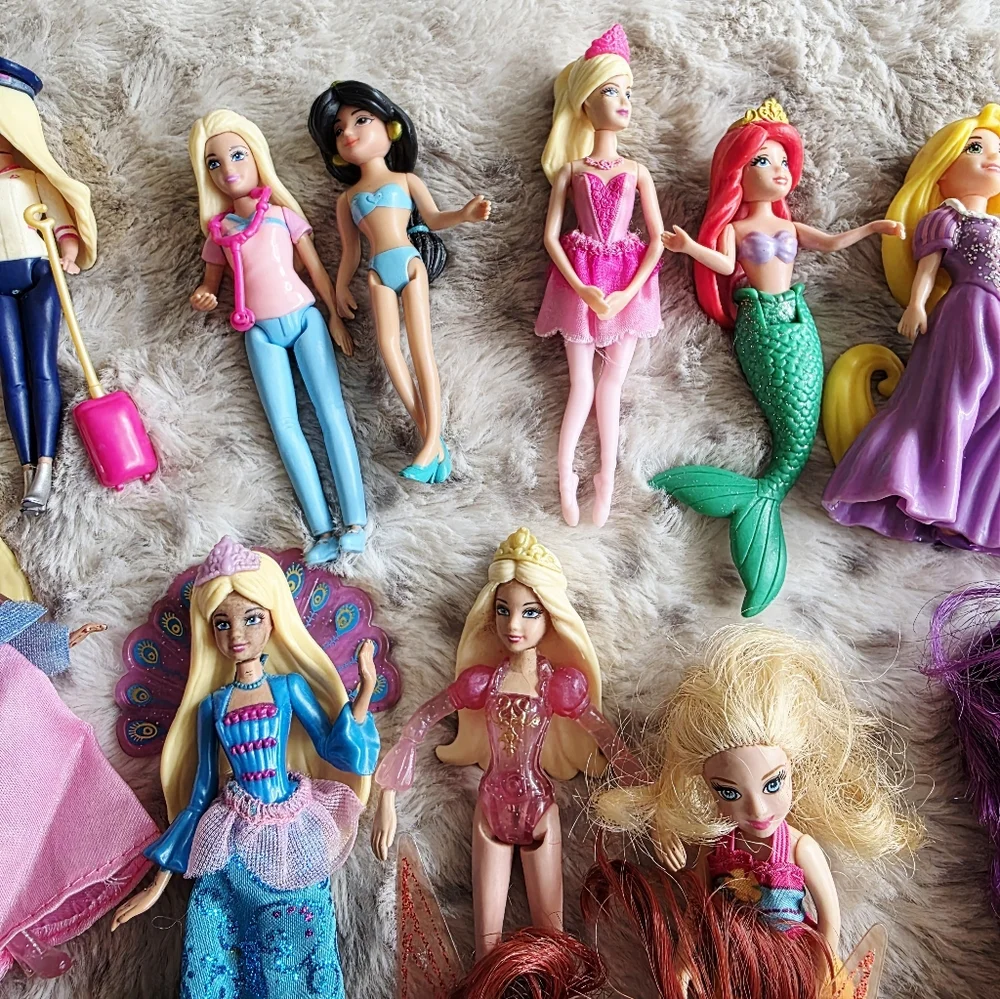 15 Pcs Mini Barbie Dolls, Princess Dolls, Fairy Dolls.